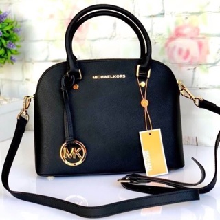 💯 Michael Kors Fectory  Saffiano Leather Satchel Bag🍭