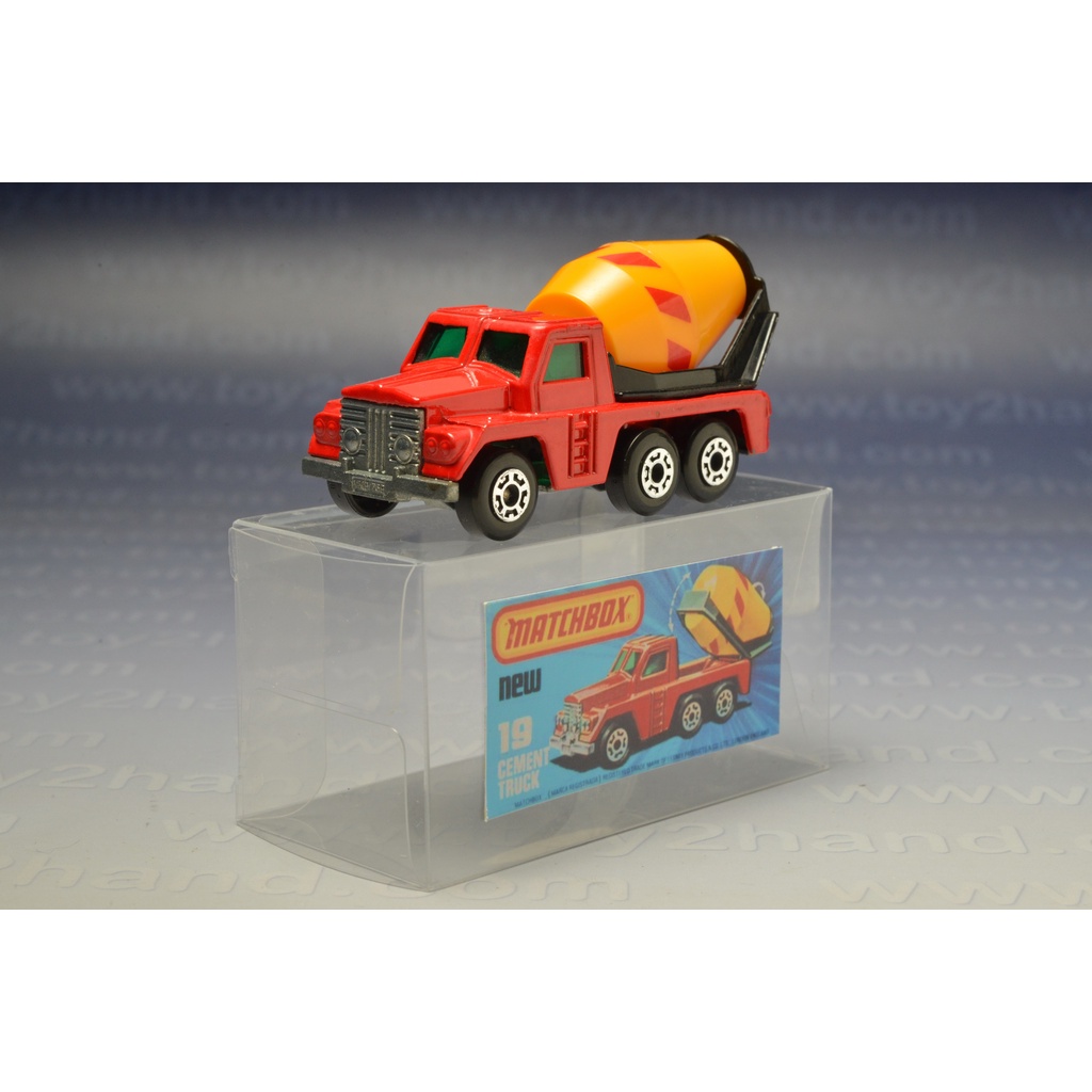 No.1975  รถเหล็ก Matchbox Superfast No.19C Cement Truck ผลิตในอังกฤษ ปี 1976