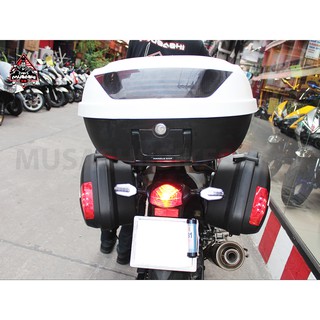 Side Box Case - 22L for Motorcycle V35 V.2 By Musashi (กล่องไส่สัมภาระมอเตอร์ไซค์)