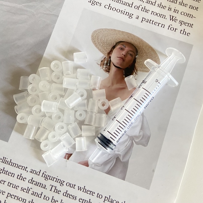 จุกแบ่งน้ำหอม*ลูกค้าที่น่ารักจุกดูดสั่งขั้นต่ำ 2 ชิ้น* หัวดูดแบ่งน้ำหอม ต่อปลายกระบอกฉีดยา 5ml ใช้ง่ายมาก