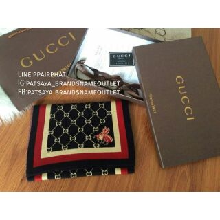 รุ่นหายาก!! 🔥
Brand: Gucciเเท้💯outlet
New collection ผ้าคลุมไหล่ ผ้าพันคอ Gucci