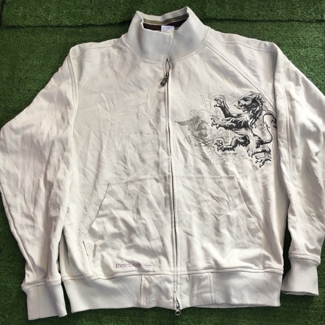 เสื้อ Reebok