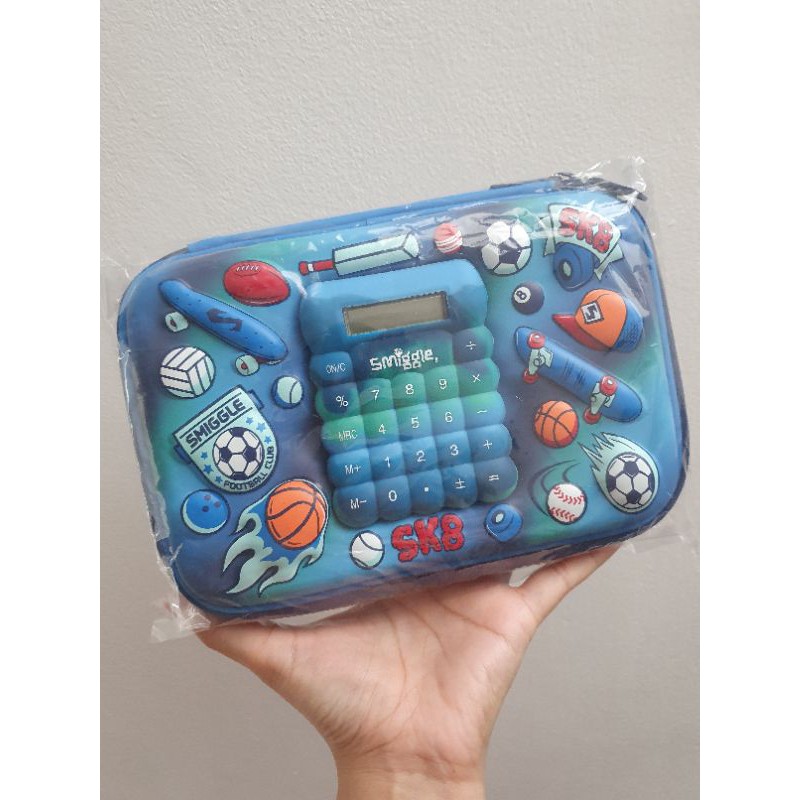 กล่องดินสอ Smiggle พร้อมเครื่องคิดเลข