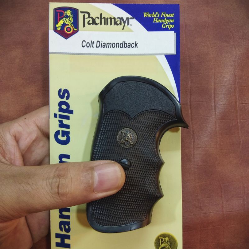 ด้ามปืu, ด้ามยางColt Diamondback(Pachmayr)