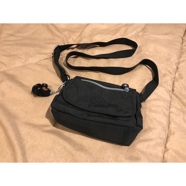 กระเป๋า Klipling สีดำ แท้