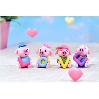 ตุ๊กตาสัตว์ - หมู LOVE สีสันสดใส