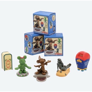 🏰 TDR: "Tokyo Disney Resort Miniature Icon Figure Collection"