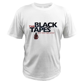 เสื้อยืดลําลอง ผ้าฝ้าย 100% แขนสั้น พิมพ์ลาย The Black Tapes Podcast Lovers สไตล์วินเทจ ไซซ์ EU แฟชั่นฤดูร้อน สําหรับทุก