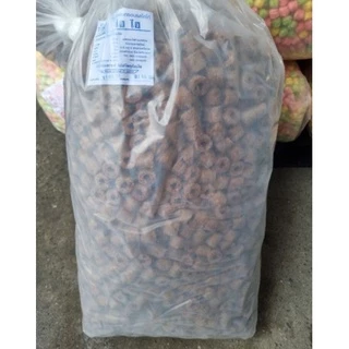 ข้าวโพดแท่งยาว รสหวาน ขนมข้าวโพดอบกรอบ ข้าวโพดแท่งถุงใหญ่ 4.5 - 5 กิโล ** สั่งได้ครั้งล่ะไม่เกิน 2 ถุง **