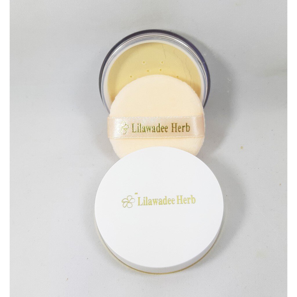 ลีลาวดีสมุนไพร แป้งฝุ่นโปร่งแสงใยไหม ทานาคา คุมมันกันแดด Translucent Oil control Loose Powder (10g)
