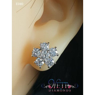 ต่างหูเพชรข้างละ 25 ตัง และ20 ตังน้ำ100 ทำจาก เพชร CZ, Cubic Zirconia หรือ เพชรโคลนนิ่ง ดีไซน์เรียบหรู สวยทันสมัย