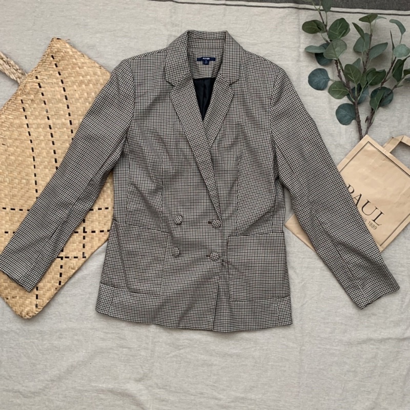 Blazer สีน้ำตาล ลายสก๊อต kiabi มือหนึ่ง size eur 36 อก36 ไหล่ 15.5 มีฟองน้ำบางๆ รอบแขน12 ยาว 27