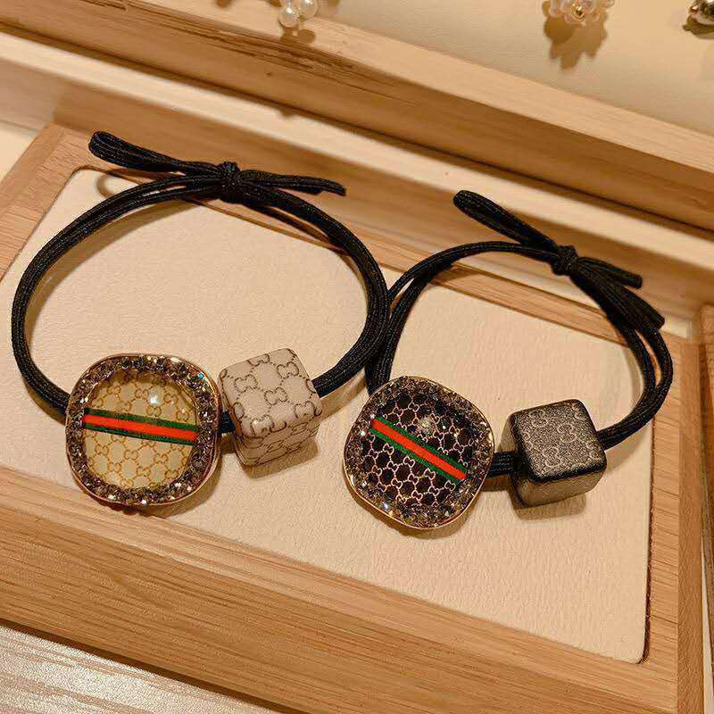 เพชรเกาหลีธูปขนาดเล็กลมเชือกผมอารมณ์ย้อนยุคความรู้สึกสูงวงกลมผมที่เรียบง่าย