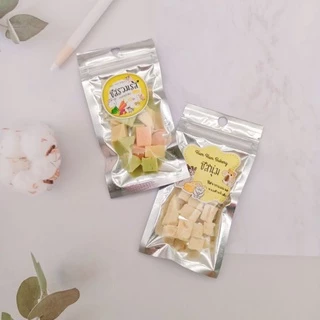 ขนม อกไก่อบแห้ง เนื้อเต๋า อกไก่ แซลมอน ชีสอบแห้ง คุกกี้ เต้าหู้อบแห้ง มิกซ์ดรอป สำหรับ ชูการ์ไกรเดอร์ กระรอก แฮมสเตอร์