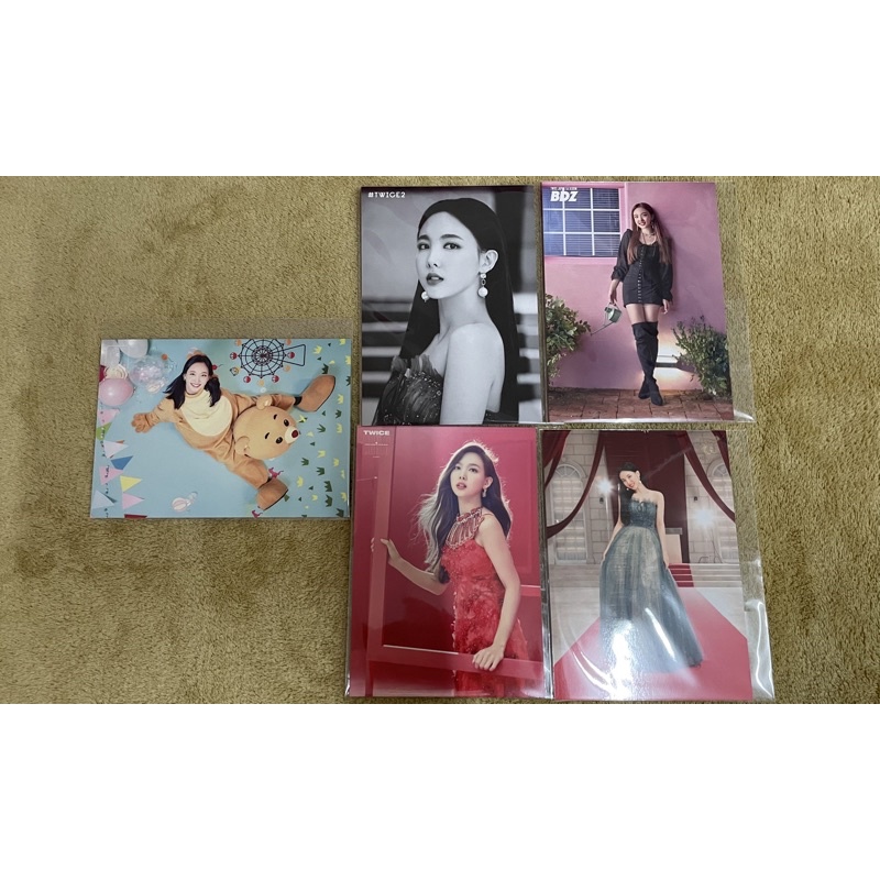 การ์ดเทรดดิ้ง Nayeon ของญี่ปุ่นสองครั้ง