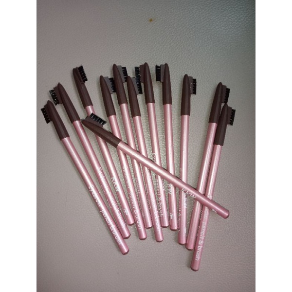 Eyebrow Pencil & Brush ดินสอเขียนคิ้วพร้อมแปรงปัด