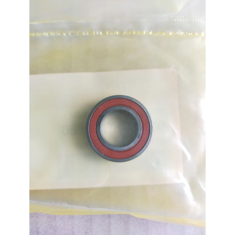 ลูกปืนชามหลัง zoomer-x/scoopy-i/pcx แท้ศูนย์ 91004-KCW-880