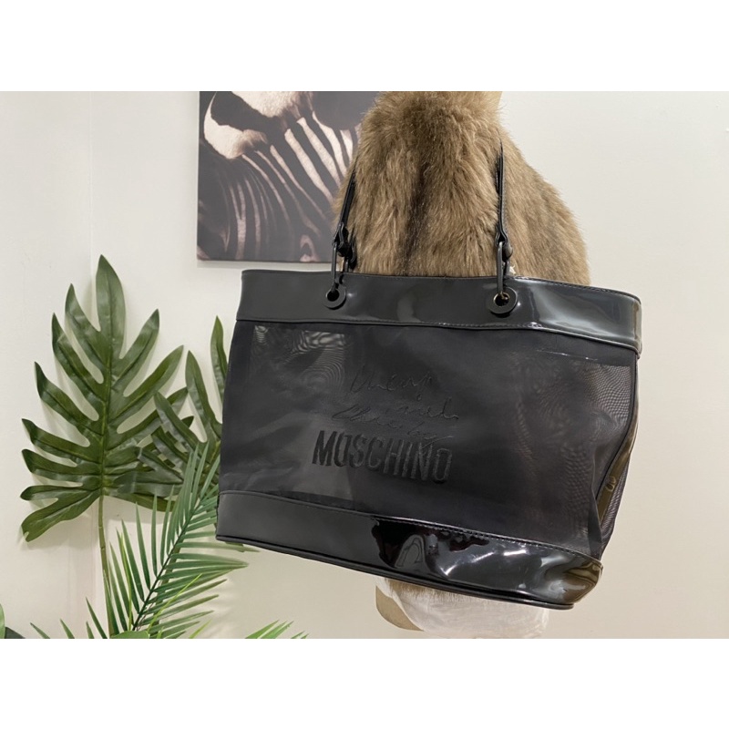กระเป๋า Moschino มือสองของแท้ Moschino Shoulder Bag