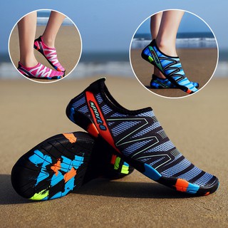 Swim Shoes คู่รองเท้าว่ายน้ำ รองเท้าชายหาด โยคะ ฟิตเนส ดำน้ำ ต้นน้ำ รองเท้ากีฬาชาย หญิง