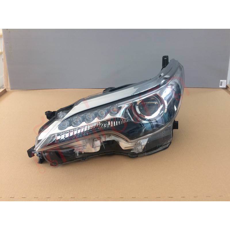ไฟหน้า Toyota Forturner 2015 ข้างซ้าย Bi-LED Projector ของแท้มือ2