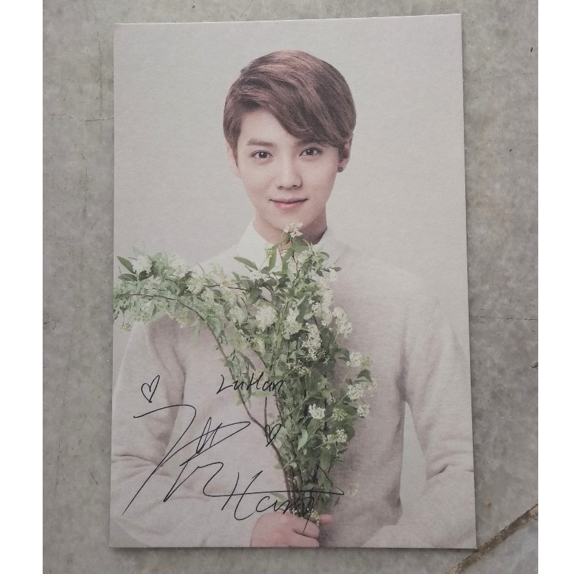 LUHAN EXO อย่างเป็นทางการ POSTCARD INNISFREE พิมพ์ลงนาม