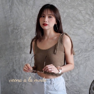 เสื้อครอปไหมพรมแขนกุดผูกไหล่