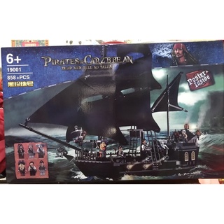 ชุดตัวต่อ เรือดำ No 19001 Pirates of the Caribbean จำนวน 858+ ชิ้น my/5