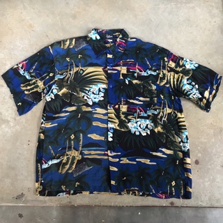 เสื้อฮาวาย vtg.Hawaiian Shirt ROYAL CREATION MADE IN INDONESIA Sz.XL 100% RAYON