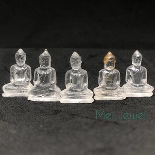 พระพุทธรูปปางสมาธิ หินควอตซ์ใส(หรือหินจุยเจีย) หน้าตัก-1.5cm, สูง-2.5cm