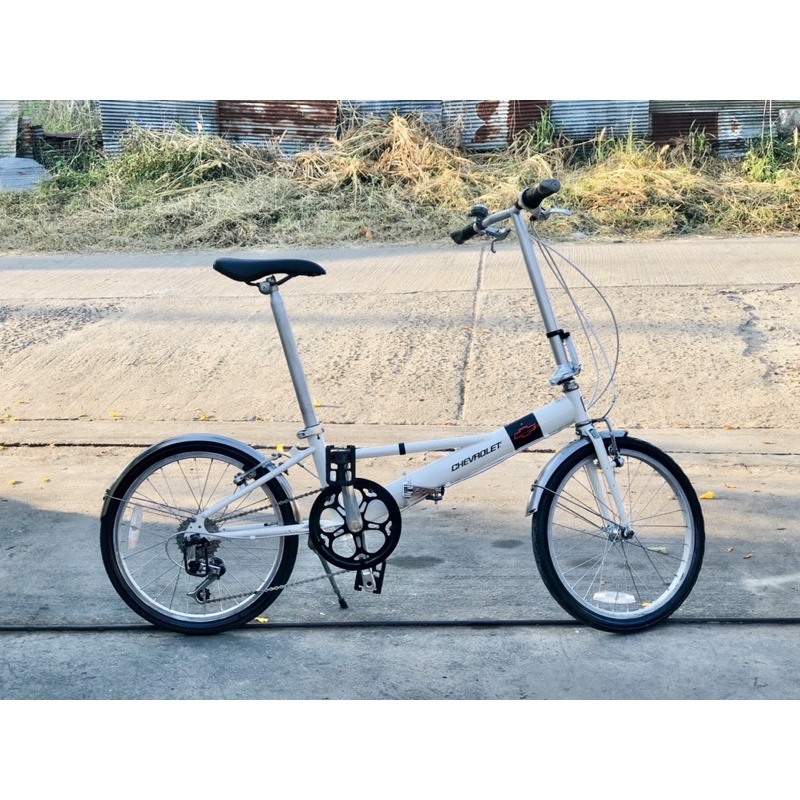 จักรยานพับเล็ก เก่าญี่ปุ่น ยี่ห้อ Chevrolet แท้ สีขาวสวยๆ เฟรมเหล็ก ท่อนอนตรง บังโคลนสแตนเลส(JT)