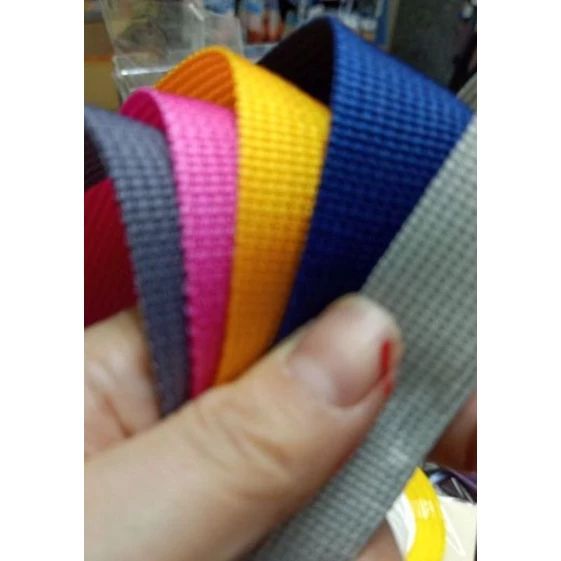สายกระเป๋าแข็งแรงทนทานขนาด 1 นิ้ว=2.5cmค่ะ📌สั่งเกิน 2 เมตรตัดความยาวต่อเนื่องค่ะ(หน่วยเป็นเมตรค่ะ)
