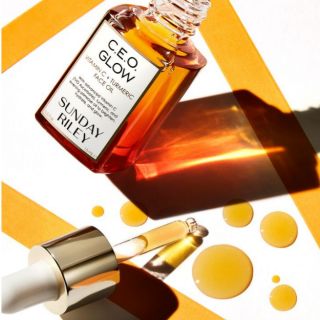 - พร้อมส่ง - SUNDAY RILEY C.E.O GLOW ขนาด 15ml./30 ml.