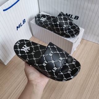 &lt;พร้อมส่ง&gt;MLB Mound Dia Monogram NY รองเท้าแตะ 2 สี เช็คสินค้ากับแม่ค้าก่อนนะคะ