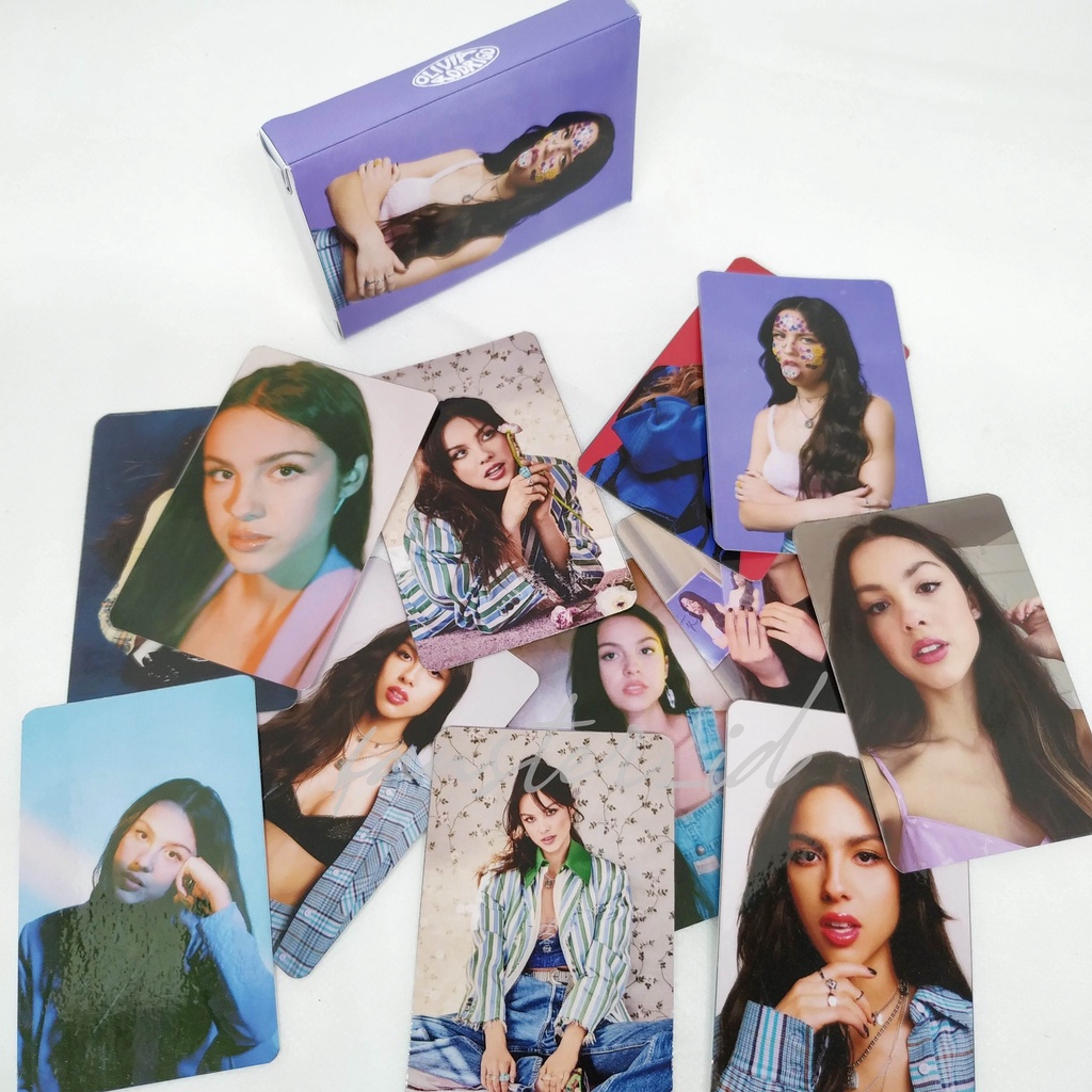 การ์ด Olivia Rodrigo (25 ชิ้น)