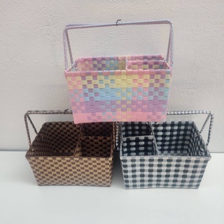 ตระกร้าสีเหลี่ยม ไม่มีฝาปิด กลาง มีช่องด้านใน 3 ช่อง เล็ก กว…