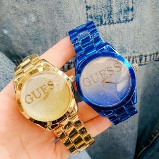 ลด 10% GUESS ฟรีค่าส่ง