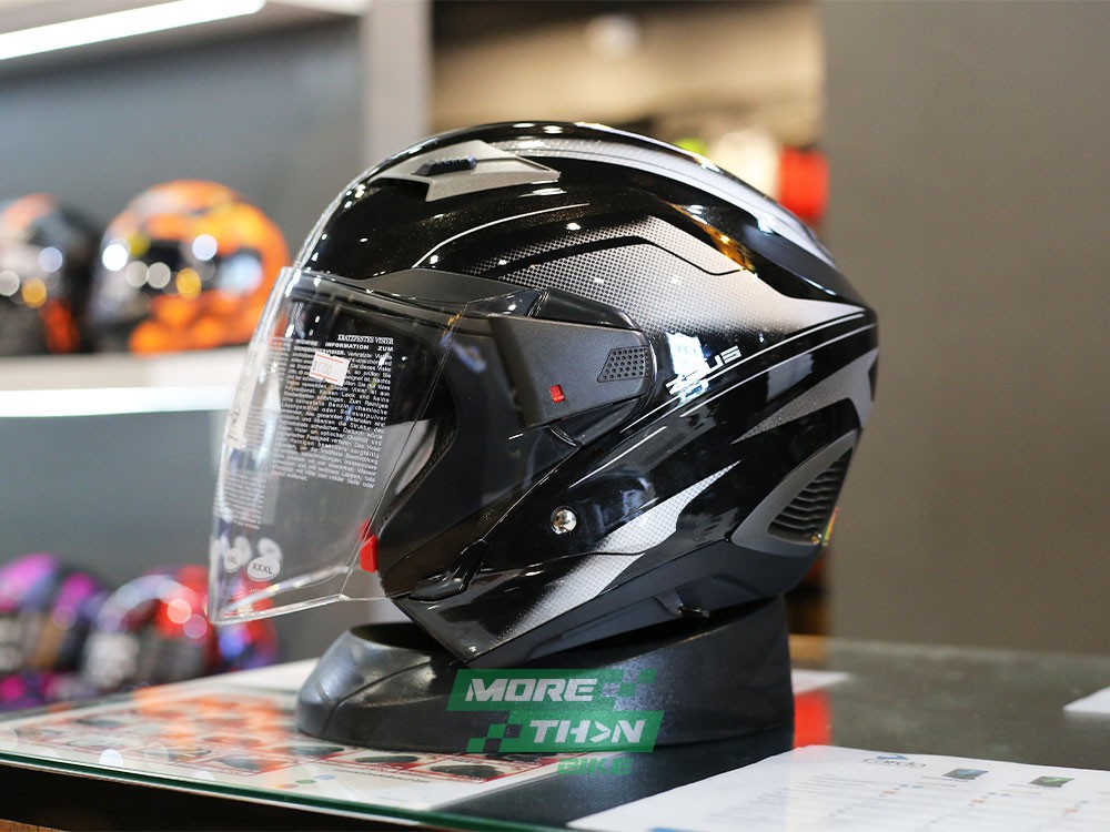 หมวกกันน็อค ZEUS ZS-611E ลาย Black/Silver