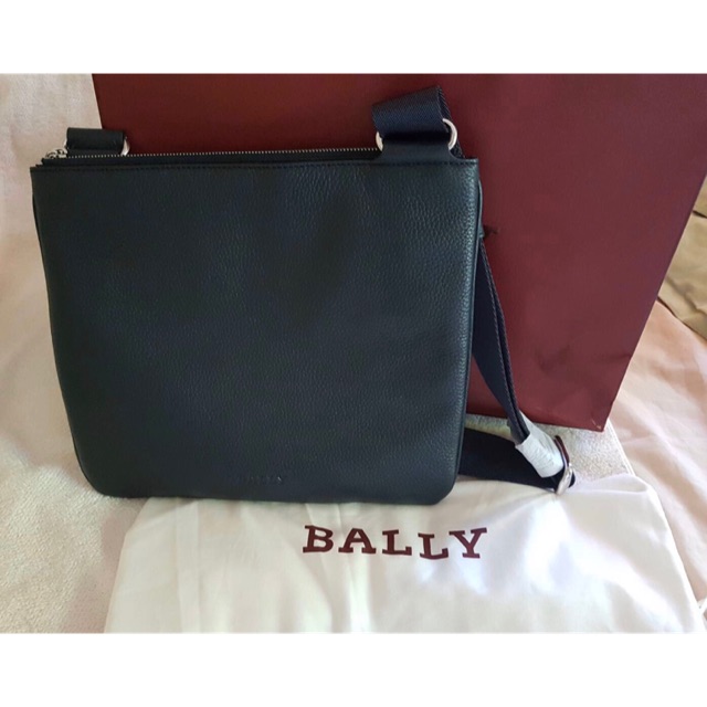Bally Mizzi Messenger bag.