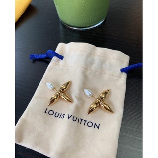 Lv earring Newของใหม่