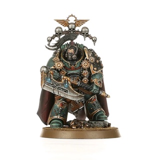 Warhammer The Horus Heresy : Praetor with Power Axe