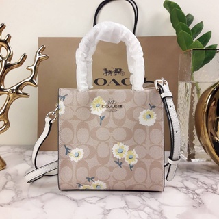 COACH MINI CALLY CROSSBODY IN SIGNATURE CANVAS WITH DAISY PRINT COACH C3599