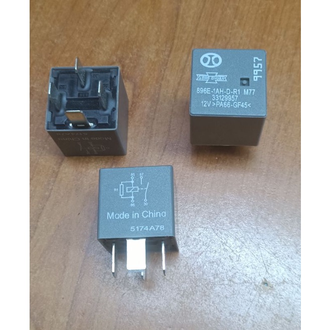 UNIVERSE SPOT 896E-1AH-DR1 12V>PA66-GF45 33129957/5174A78(9957) FAN HORN POWER 4PIN RELAY SONG CHUAN