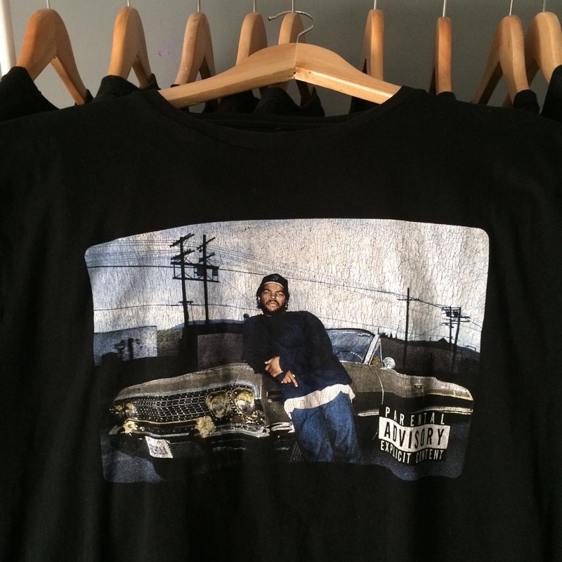 เสื้อ Ice Cube - Fuchs boy the hood 2009 - ผ้า 100 cotton ลิขสิทธิ์แท้ มือสอง