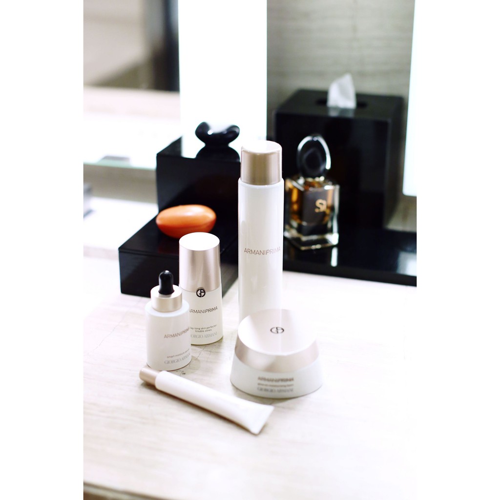 armani prima makeup fix