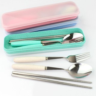   ชุดช้อนส้อม-ตะเกียบ ด้ามจับลายหินอ่อน พร้อมกล่อง (คละสี) รุ่นFork-spoon-kids-adult-coloured-box-01C-June