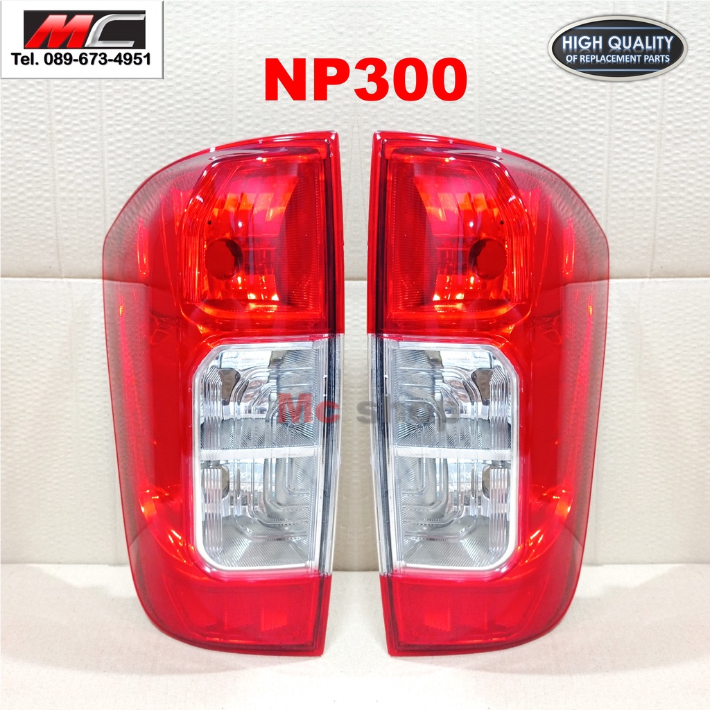 ไฟท้าย นาวาร่า NAVARA NP300 NISSAN นิสสัน ตอนเดียว แค็ป 4ประตู ปี 2014 - 2021