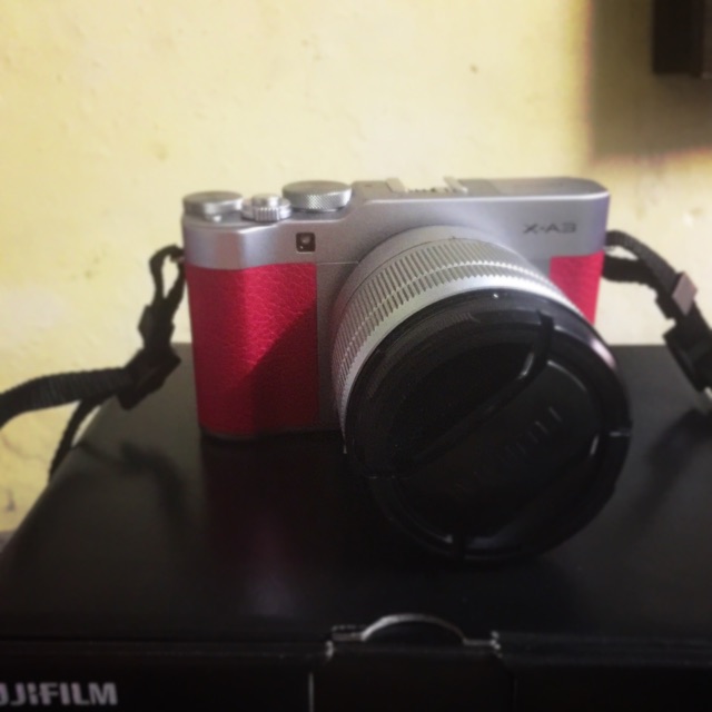 FUJIFILM XA3