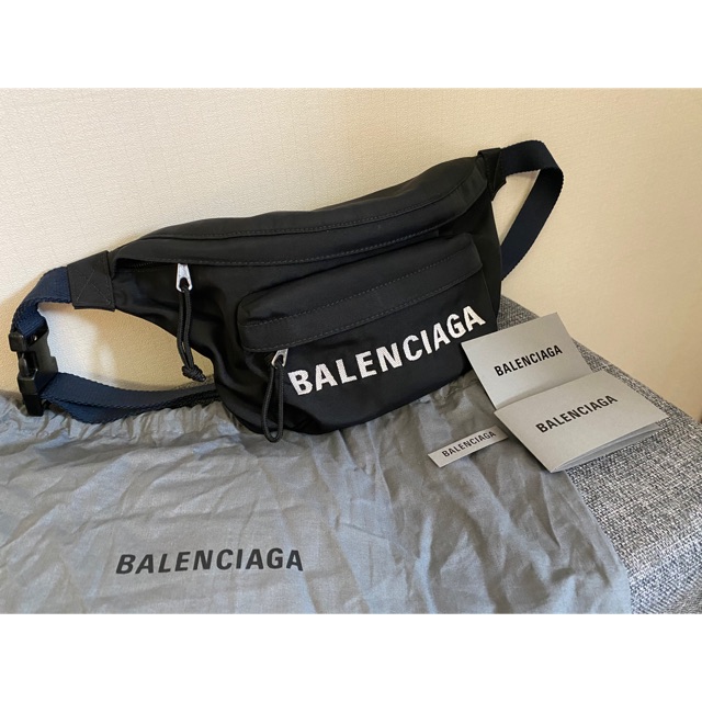 Balenciaga nylon belt bag แท้ 100% มือสอง