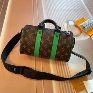 🤍ผ่อนได้💚 LOUIS VUITTON KEEPALL BANDOULIÈRE 25 CM MONOGRAM  กระเป๋าสะพาย สำหรับผู้ชาย VIP ตารางตรง