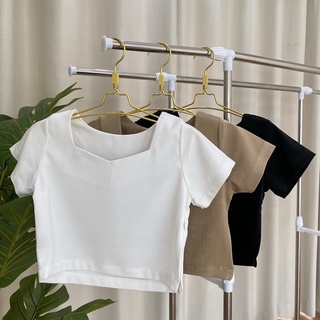เสื้อครอปน่ารัก สไตล์เกาหลี เนื้อผ้าอย่างดีฮานาโกะ ไม่สั้น ไม่ยาว ไม่รัดตัวเกินไป
